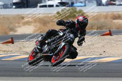 media/Apr-15-2022-Apex Assassins (Fri) [[9fb2e50610]]/Trackday Level 2/Session 4/Turn 4/